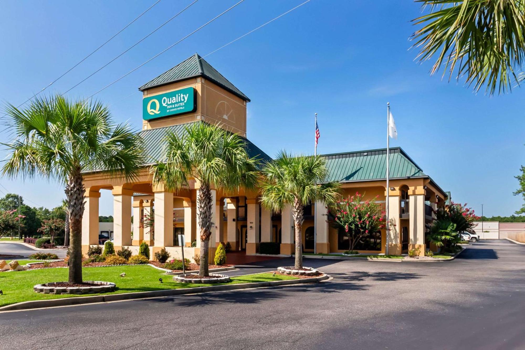 Quality Inn & Suites Florence Civic Center Bagian luar foto
